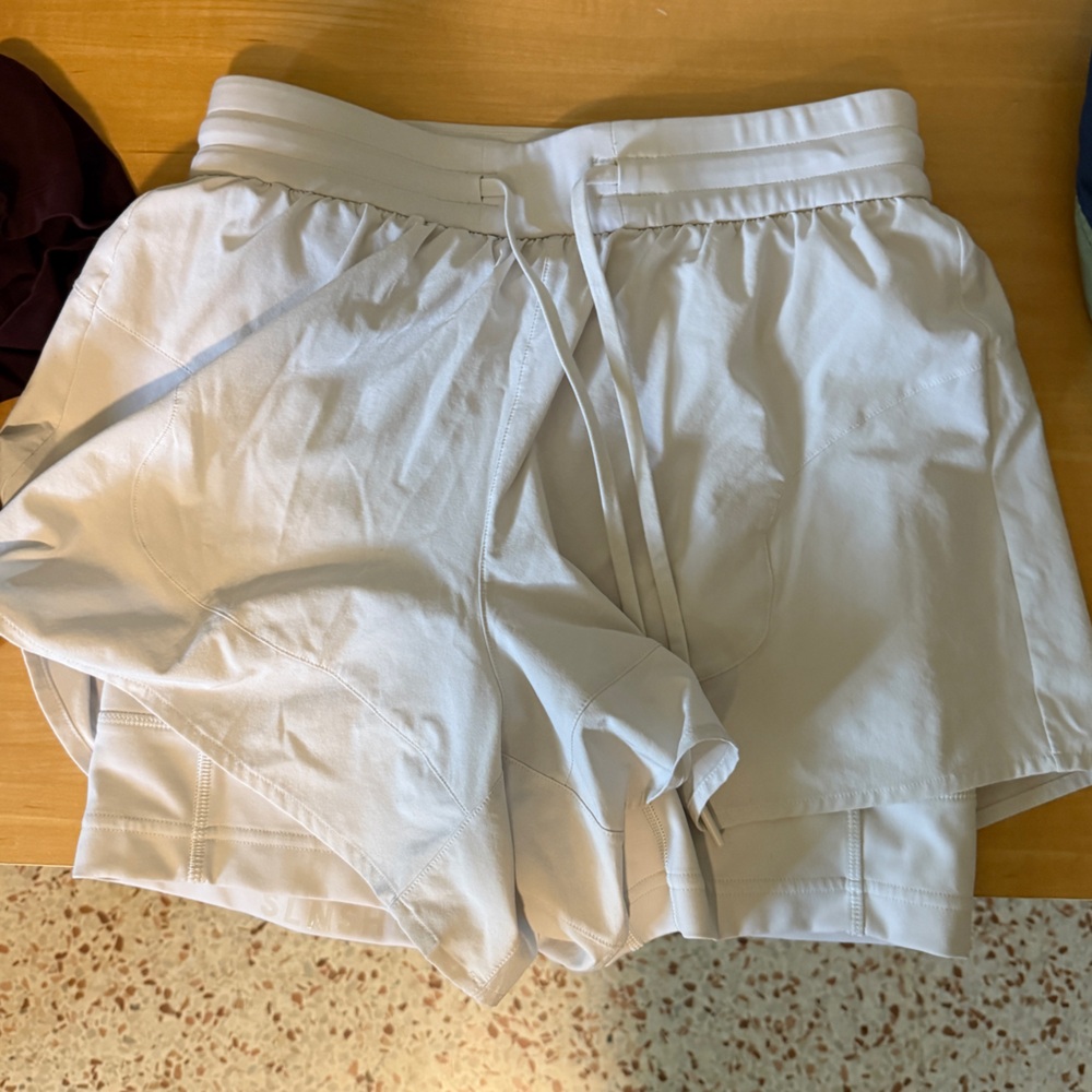 Lululemon everlux shorts Saul Nash
